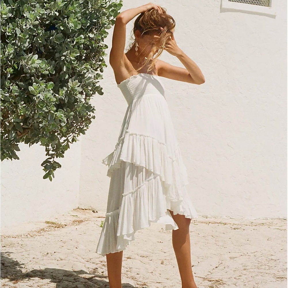 NWT FREE PEOPLE CONVERTIBLE SKIRT. 
Size S